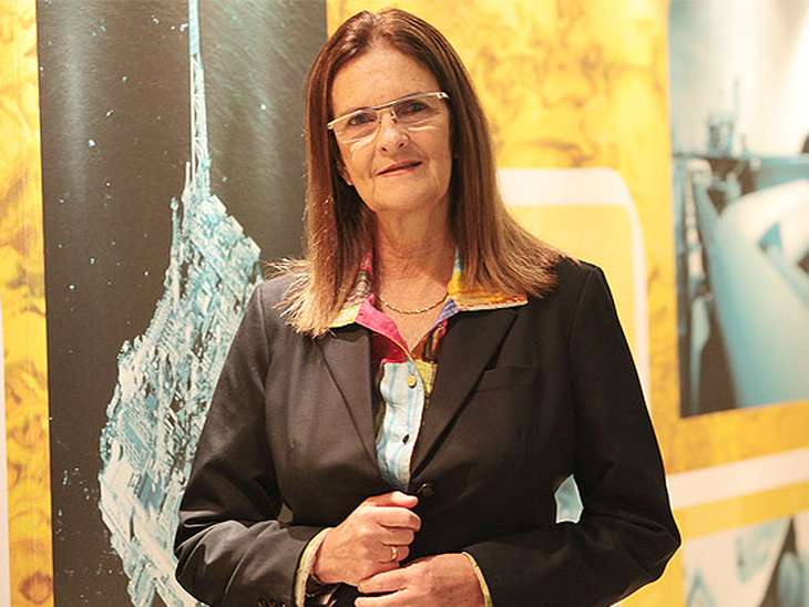 SPE homenageia Graça Foster
