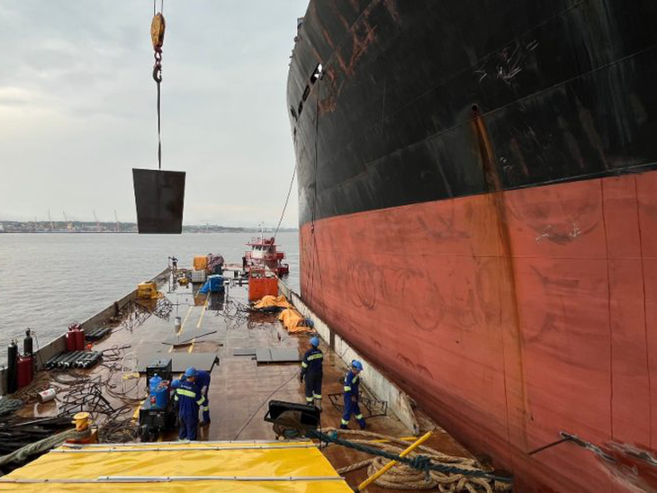 Metalock Brasil realiza reparo estrutural em navio na Floresta Amazônia