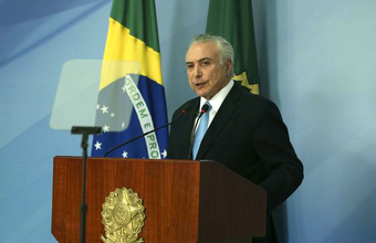 Temer consegue rejeição de denúncia e diz que segue com ações necessárias para o país