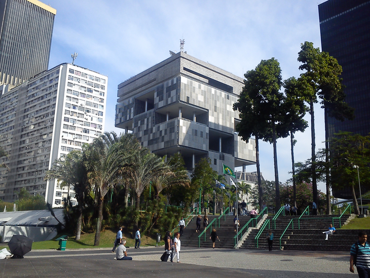 Troca de US$ 6,2 bi em dívida da Petrobras por novos títulos