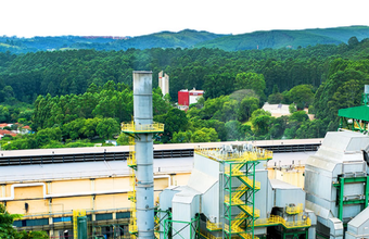 Produção de etanol de milho cresce, mas disputa por biomassa ameaça ritmo das usinas