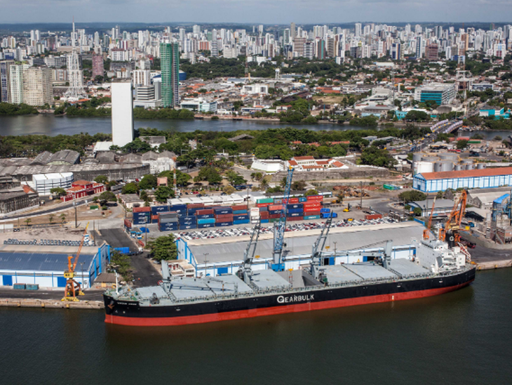 Movimentação de fertilizantes cresce no primeiro bimestre no Porto do Recife