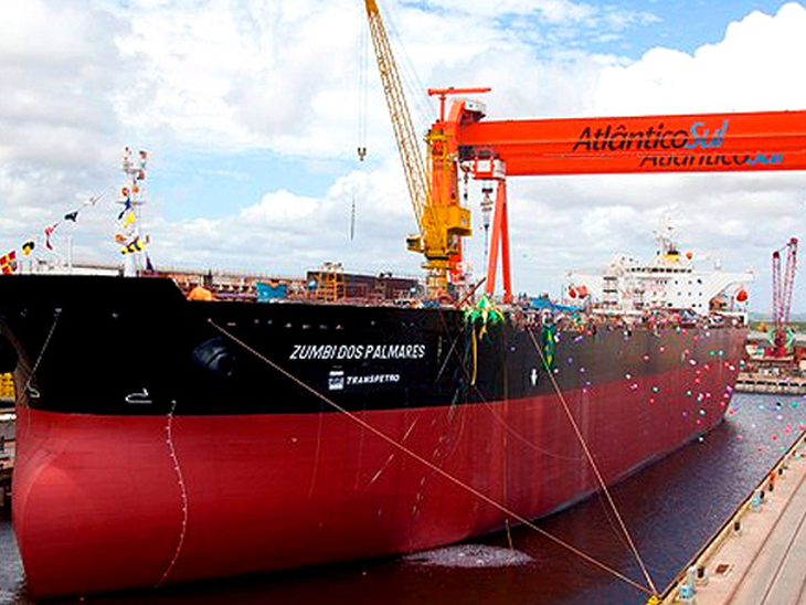 Petroleiro Zumbi dos Palmares inicia prova de mar