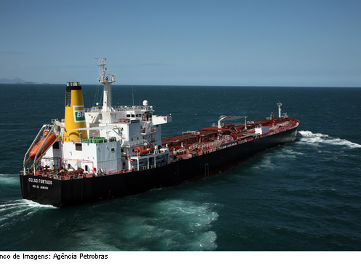Presidenta Dilma participa de cerimônia de entrega do navio Celso Furtado 