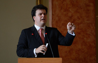 Óleo e gás e biocombustíveis vão puxar o crescimento econômico, diz ministro