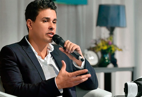 Gil Giardelli mostra sua visão de futuro para o setor de petróleo e gás Gil Giardelli mostra sua visão de futuro para o setor de petróleo e gás
