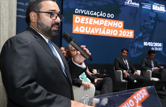 Portos brasileiros movimentam 1,4 bilhão de toneladas em 2025 e batem recorde histórico