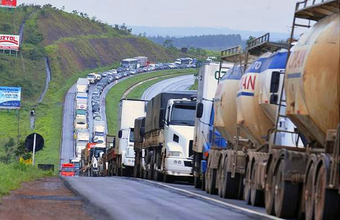 Investimento em transporte rodoviário é caminho para universalização do gás