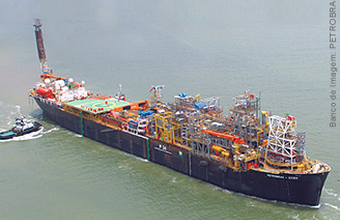 Petrobras realiza nesta terça-feira cerimônia do primeiro óleo da camada de pré-sal