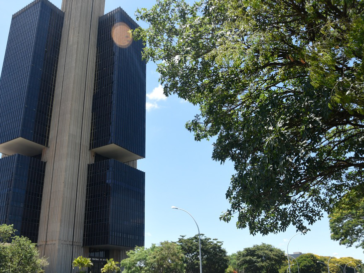 Copom mantém taxa Selic em 14,25% ao ano
