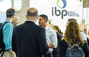 Exposição da Rio Pipeline atrai público com experiência imersiva no setor de dutos e projetos inovadores