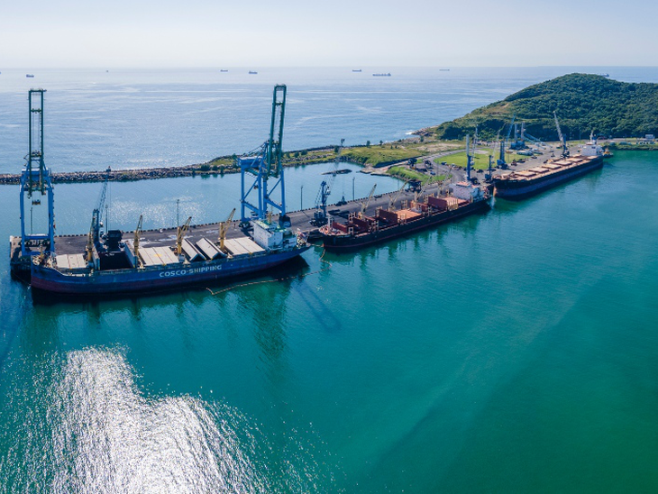 Porto de Imbituba supera 4,56 milhões de toneladas movimentadas até julho de 2026