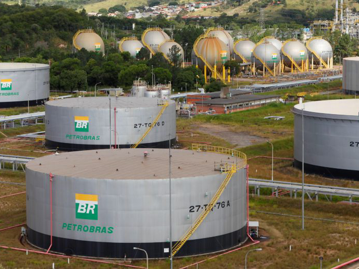 Petrobras atinge recordes de produção e utilização das refinarias