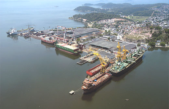 Transpetro, Estaleiro Eisa e BNDES assinam contrato de financiamento para mais quatro navios