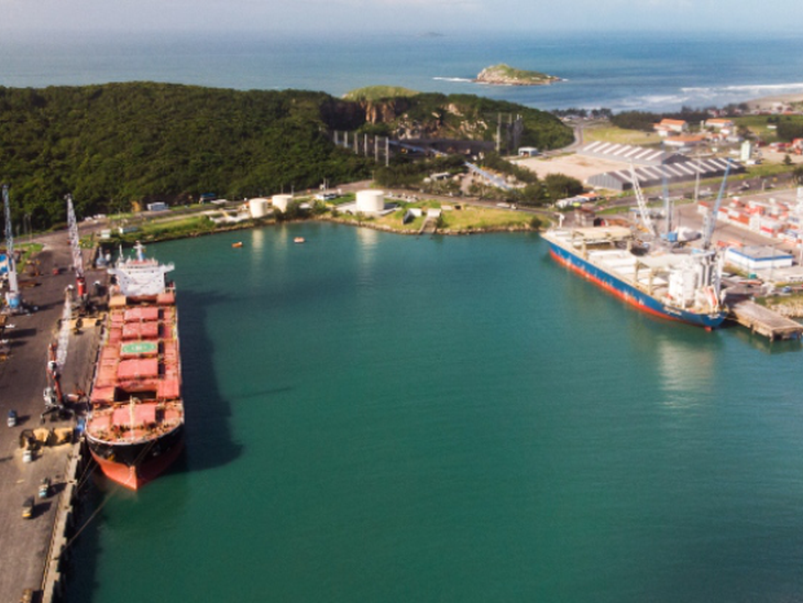 Porto de Imbituba realiza melhor abril de sua história e tem alta de 45,9% na movimentação