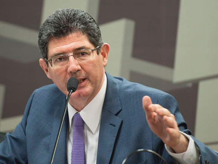 Dilma: "Levy fica" no Ministério da Fazenda