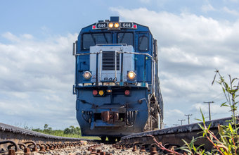 Participação do modal ferroviário cresce nos portos do Paraná