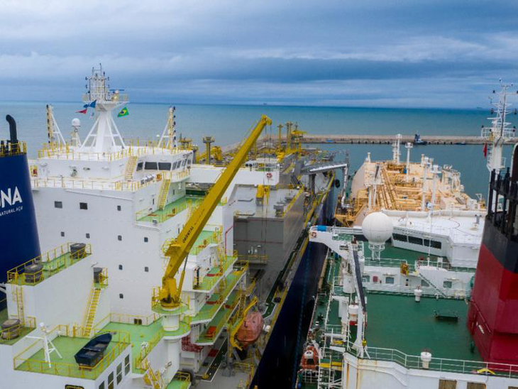 Primeira carga de GNL chega ao Porto do Açu