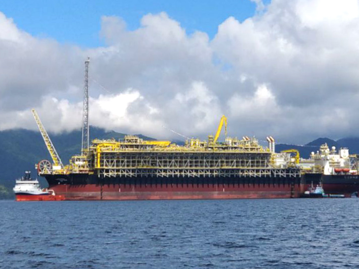 FPSO Campos dos Goytacazes segue para campo de Tartaruga Verde, na BC