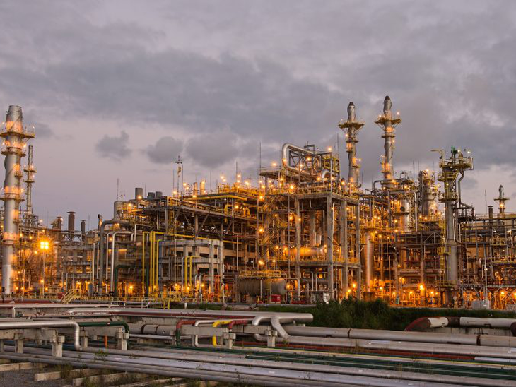 Ampliação da RNEST vai gerar 30 mil empregos durante as obras e 13 milhões de litros de Diesel S10 por dia quando concluída