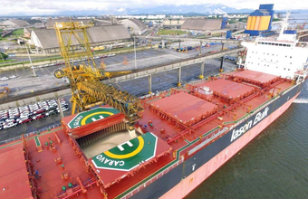 Exportação de açúcar do Brasil caminha para superar 4 mi t em outubro, um novo recorde