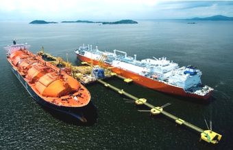Compra e venda de GNL com a companhia britânica Centrica é acertada com a Petrobras