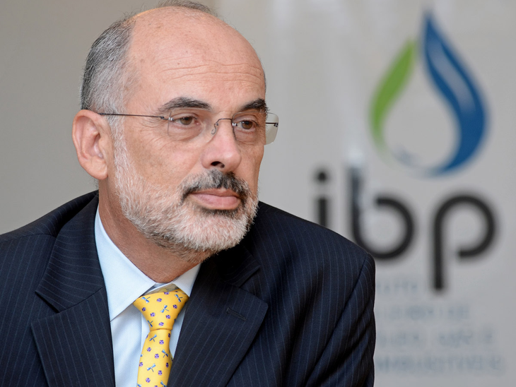 Indústria de petróleo brasileira apresenta iniciativas de sucesso para redução das emissões de CO2