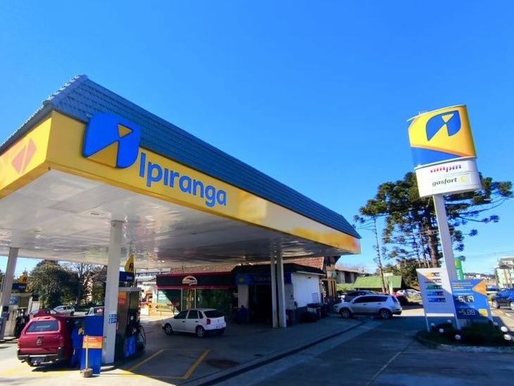 Ipiranga inaugura milésimo posto com a nova marca em Canela e reforça atuação da empresa no Sul do país