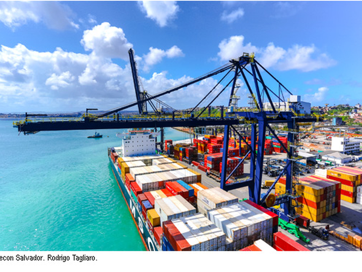 Tecon Salvador registra movimentação histórica