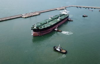Açu Petróleo realiza primeira operação ship-to-ship com VLCC