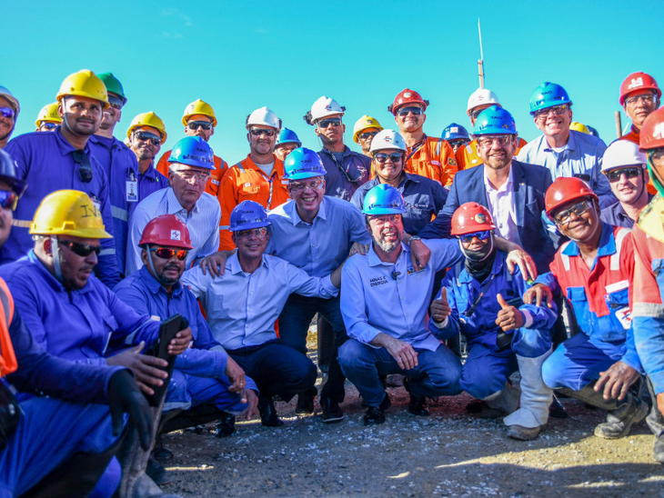 Governador Fábio Mitidieri e ministros visitam obra de conexão do terminal de GNL da Eneva à malha de transporte da TAG