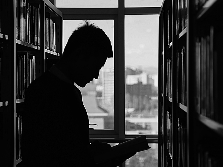 Departamento de Física Matemática do IFUSP contrata professor doutor