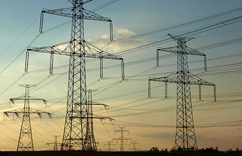 Aneel faz leilão para investimentos em linhas de transmissão