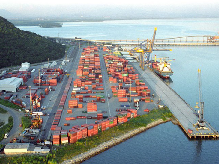 Docas do Rio bate recorde de faturamento nos portos em agosto