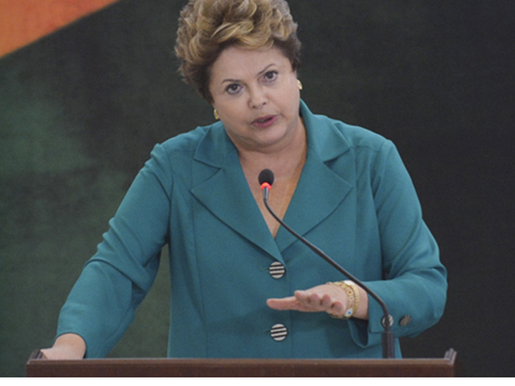 Dilma sanciona lei que destina royalties do petróleo para saúde e educação