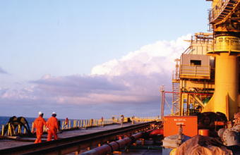 Produção de petróleo bate recorde e chega a 2,18 milhões de barris/dia em dezembro