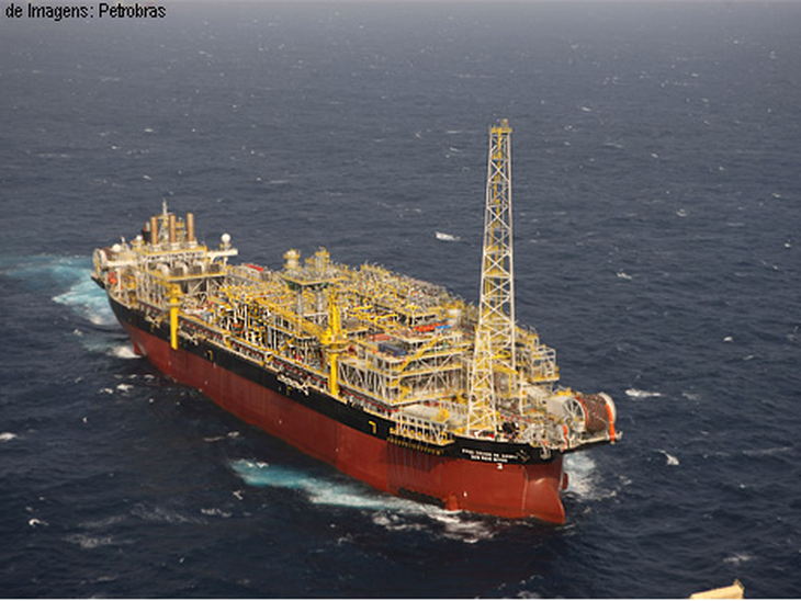 Petrobras comemora primeiro óleo produzido pelo FPSO Cidade de Angra dos Reis 