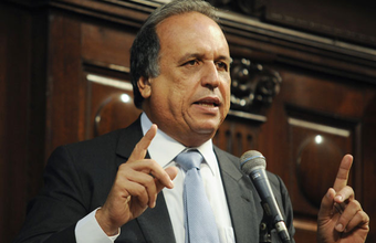 Pré-sal: Pezão defende no Senado projeto que muda o modelo