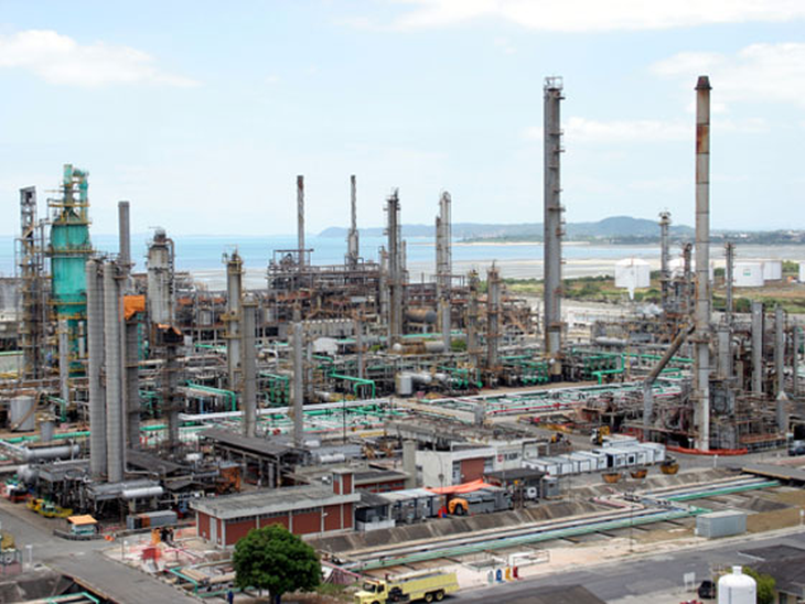 Energia economizada em refinarias abasteceria cidade com 630 mil habitantes por um ano