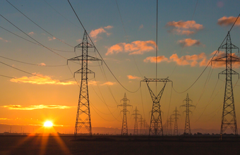 Programa da CNI, Abrace e Procel ajuda grandes indústrias a racionalizar o consumo de energia 