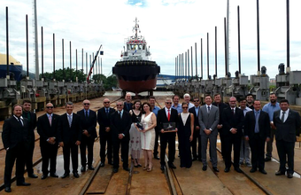 Aliança batiza seu terceiro rebocador, o Aliança Pampeiro, no Detroit em Itajaí (SC)