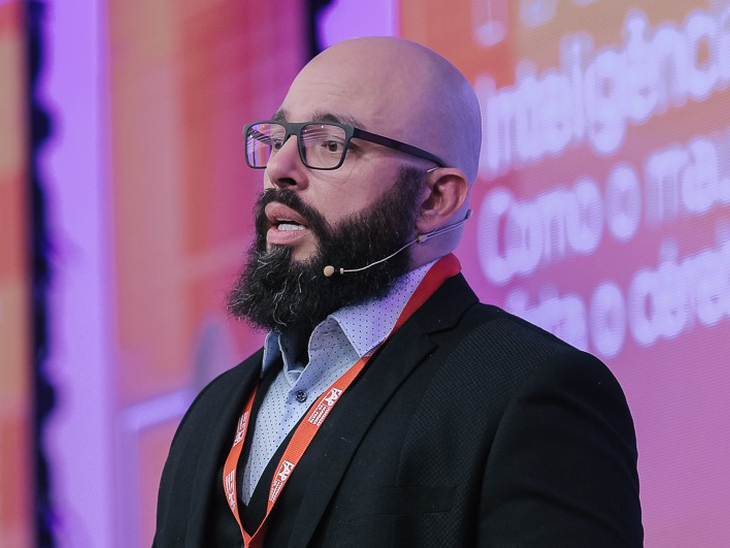 Metaverso e os riscos para o futuro da humanidade por Fabiano de Abreu Agrela