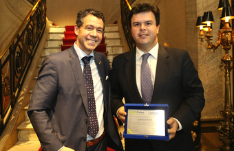 Na última sexta-feira o ministro Fernando Coelho Filho foi homenageado durante evento da ABESPetro no Rio