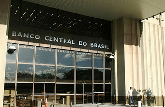 Mercado: Selic subirá mais 0,5% este ano