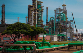 Petrobras produz SAF com conteúdo renovável na Revap