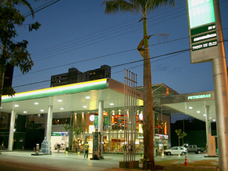 BR diminui preço da gasolina e do etanol hidratado