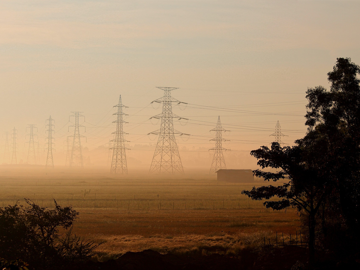 Portabilidade da conta de luz e a modernização do setor elétrico é defendida pela Tradener